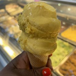 Helados Rayas - Mango frozen Yogurt