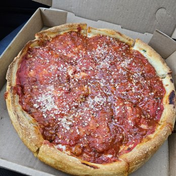 Chi Town Pizza - Pizza Near Me