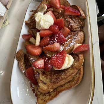 Helic International Bistro - French toast - Italian Near Me - Sacramento, California Helic International Bistro - French toast - Italian Near Me - Sacramento, California