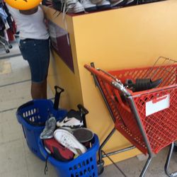 Le Point Value - Le Point on White Plains Rd only sell brand name sneakers to selected customers.