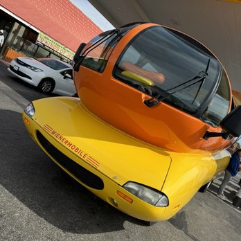 Bird House - If it's good enough for the WienerMobile, it must be good! - Chicken Shop Near Me - Nipton, California Bird House - If it's good enough for the WienerMobile, it must be good! - Chicken Shop Near Me - Nipton, California