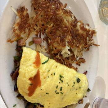 HashTAG - Central Park - Denver Omelet - Breakfast & Brunch Near Me - Denver, Colorado HashTAG - Central Park - Denver Omelet - Breakfast & Brunch Near Me - Denver, Colorado