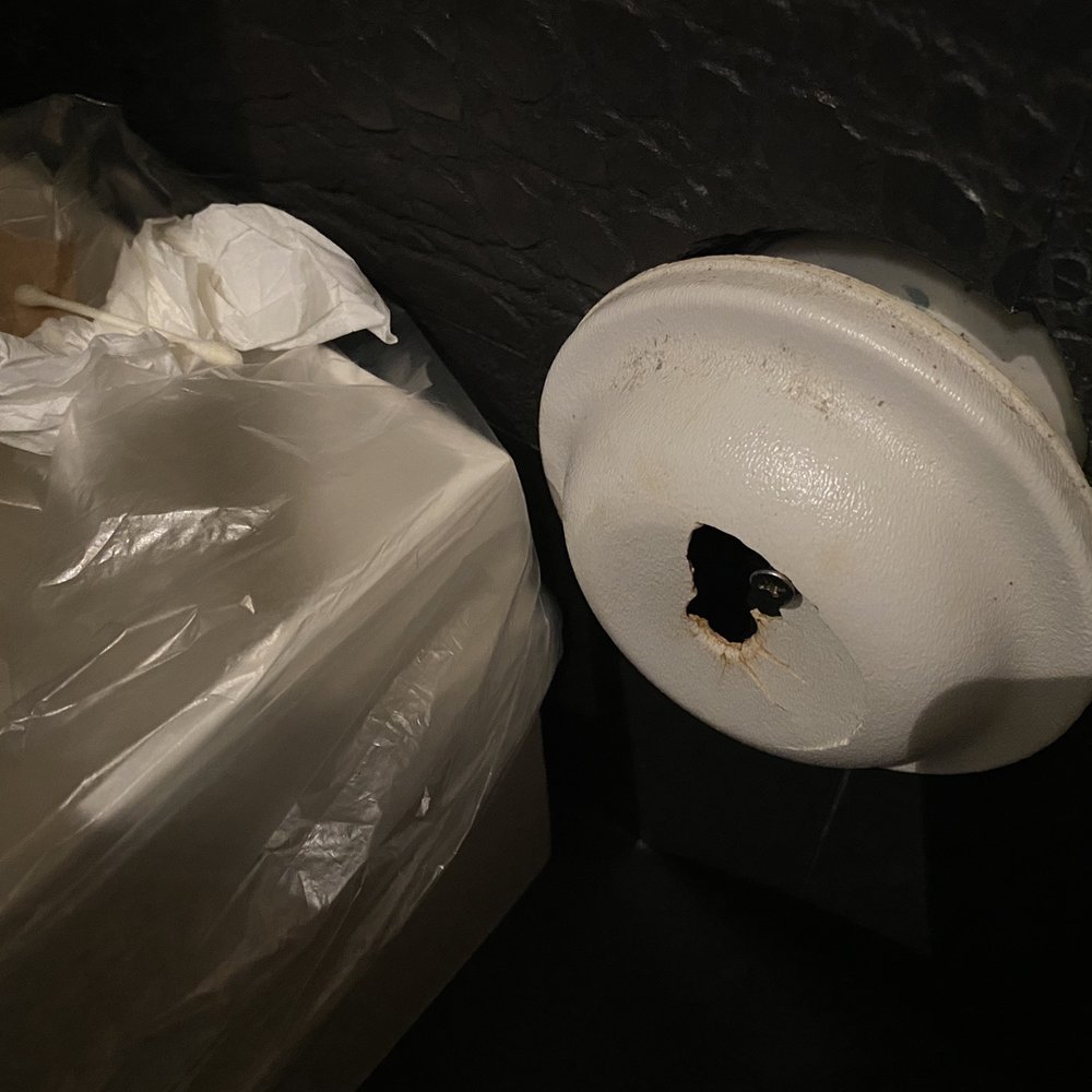 Prime Hotel & Lounge - a toilet and a trash can - Hotels Near Me - Miami Beach, Florida Prime Hotel & Lounge - a toilet and a trash can - Hotels Near Me - Miami Beach, Florida