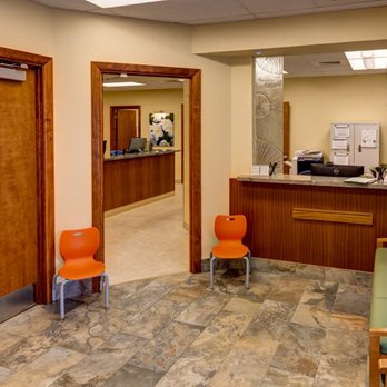 Doctors On Call Maui - Clinic Waiting Area - Urgent Care Near Me - Lahaina, Hawaii Doctors On Call Maui - Clinic Waiting Area - Urgent Care Near Me - Lahaina, Hawaii