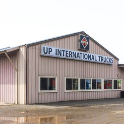 UP International Trucks