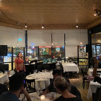 Drew's on Halsted - Interior- open mic Tuesday - American Near Me - Chicago, Illinois Drew's on Halsted - Interior- open mic Tuesday - American Near Me - Chicago, Illinois