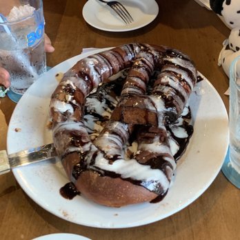 J. Henry's Draught House & Kitchen - Dessert pretzel. So. Good. It came out hot and melty. All it needs is maybe a scoop of vanilla ice cream - New American Near Me - Houston, Texas