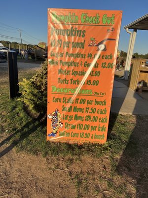 Hank's Pumpkintown by null