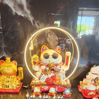 A Sushi and Grill - Maneki-neko display - Sushi Bars Near Me - Tempe, Arizona A Sushi and Grill - Maneki-neko display - Sushi Bars Near Me - Tempe, Arizona
