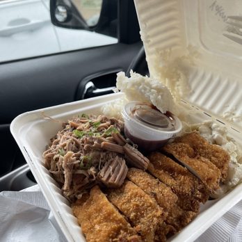Da Kitchen Maui - Katsu & kalua plate - Hawaiian Near Me - Kihei, Hawaii Da Kitchen Maui - Katsu & kalua plate - Hawaiian Near Me - Kihei, Hawaii