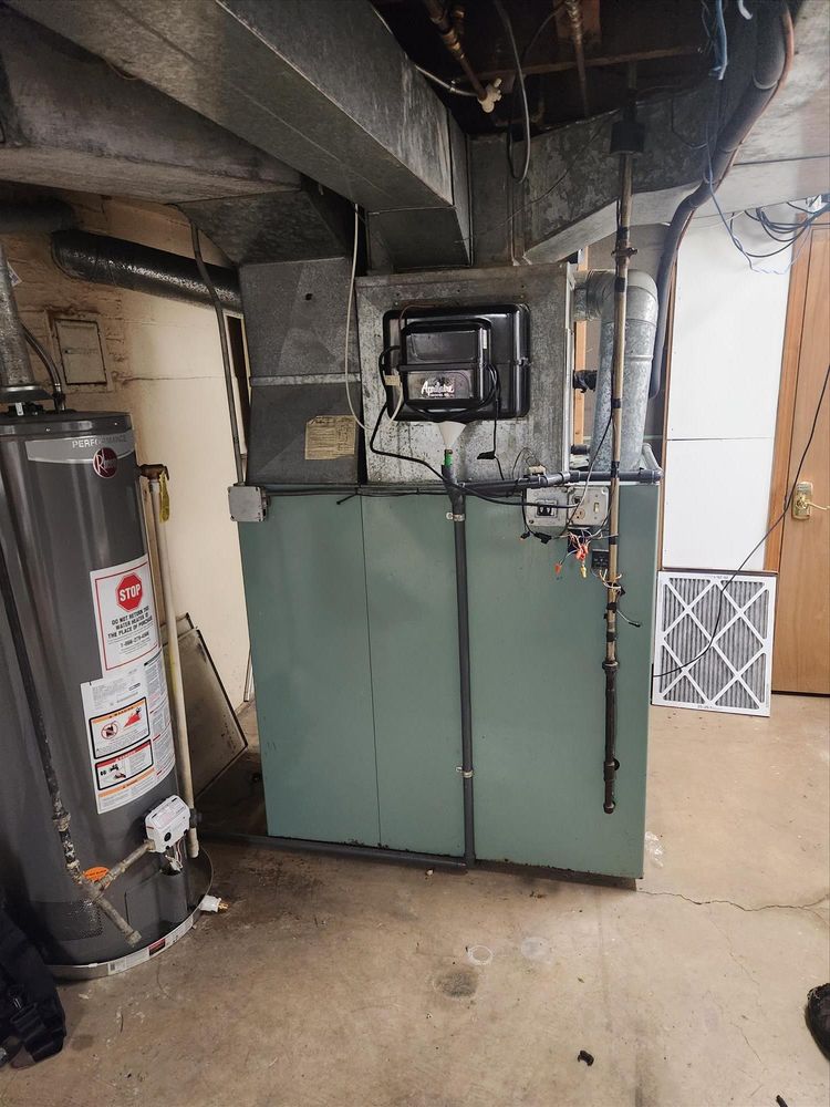 Slide of Paco's Heating & Cooling