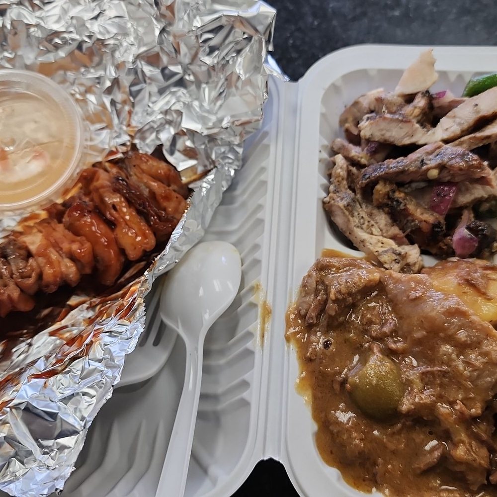 2 entries combo plus pork intestine skewer