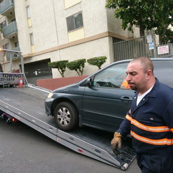 Husky Auto Towing - Towing Near Me - Glendale, California Husky Auto Towing - Towing Near Me - Glendale, California
