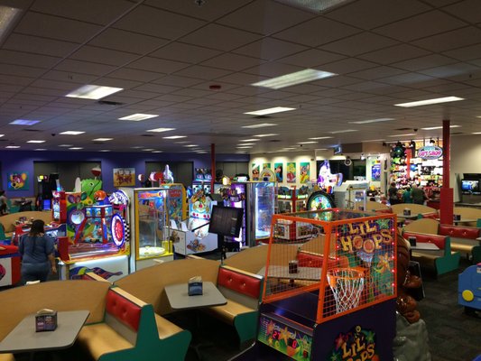 Chuck E Cheese 32 Photos 56 Reviews Arcades 6125 East