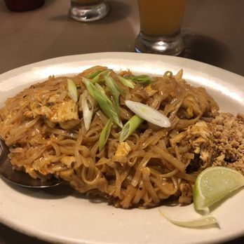 Thai Basil Restaurant - Chicken Pad Thai - Thai Near Me - Sevierville, Tennessee Thai Basil Restaurant - Chicken Pad Thai - Thai Near Me - Sevierville, Tennessee