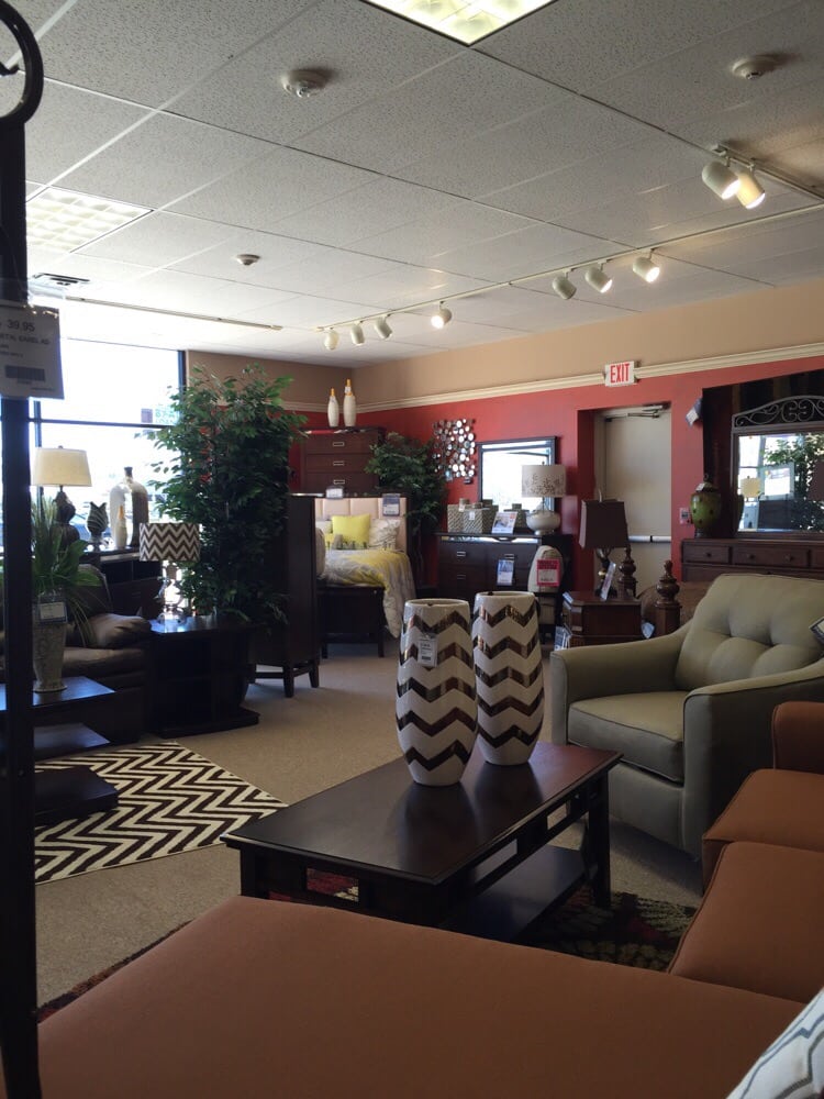 IVAN SMITH FURNITURE Updated October 2024 1149 Airline Dr, Bossier