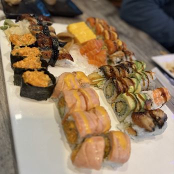 Hiro Asian Bistro - AYCE sushi assortment - Asian Fusion Near Me - Plainsboro Township, New Jersey Hiro Asian Bistro - AYCE sushi assortment - Asian Fusion Near Me - Plainsboro Township, New Jersey