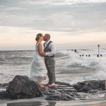 Damon Bilger Weddings - Videographers Near Me