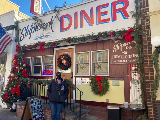Northport Shipwreck Diner by null