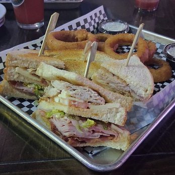 Bigfoot Pub & Eatery - Clubby on Sourdough... - Sports Bars Near Me - Spokane, Washington Bigfoot Pub & Eatery - Clubby on Sourdough... - Sports Bars Near Me - Spokane, Washington