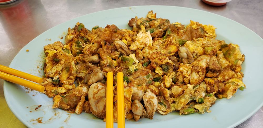 Lucky Eatery Food Court Center