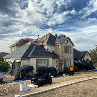 Best Roof In Town Logo