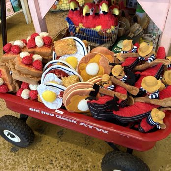 Zoomies - Pet Stores Near Me - New York, New York