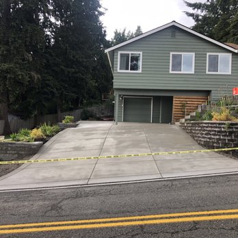MX Concrete Solution - 1300 sf Driveway - Masonry/Concrete Near Me