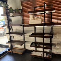 Village Inn Pancake House - Rack for Grub-Hub