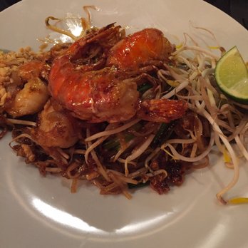 Kao Thai Kitchen - Pad Thai Goong - Thai Near Me - Pinellas Park, Florida