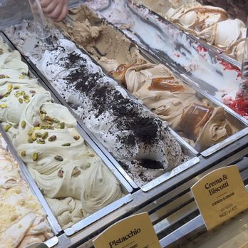 Bacio Di Latte - Ice Cream & Frozen Yogurt Near Me - Palo Alto, California