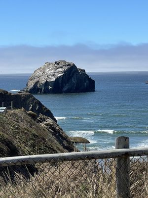 Face Rock State Scenic Viewpoint by null