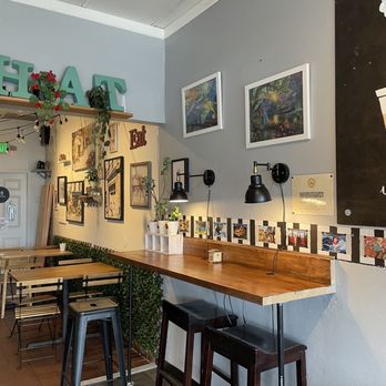 Chat Tea - Ontario - Inside - Coffee & Tea Near Me - Ontario, California Chat Tea - Ontario - Inside - Coffee & Tea Near Me - Ontario, California
