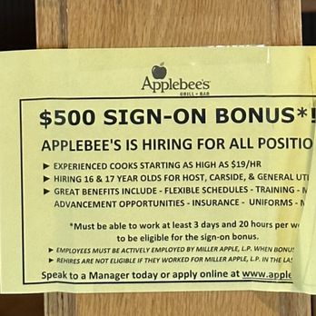 Applebee's Grill + Bar - Hiring is good - Sports Bars Near Me - Petoskey, Michigan