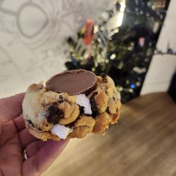 Phat Ash Bakes