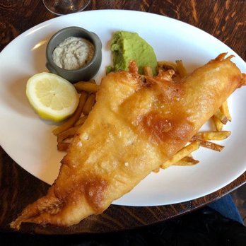 The Flying Stag - Fish and chips - Pubs Near Me - Braemar, ABD