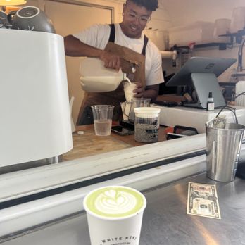 White Nene Coffee Roasters - Sweetened matcha with oat milk - Coffee & Tea Near Me - Holualoa, Hawaii