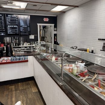 Oh Crêpe and Coffee - Cooking in front of you. - Creperies Near Me - Sault Ste. Marie, Michigan