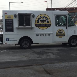Harrisburg Outdoor Food Court - Grilled Cheese Food Truck