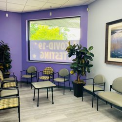 Suburban Medical Group - Suburban Medical Group - Bolingbrook Walk-In Clinic - Waiting Room