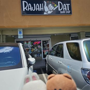 Rajah Dat Snack Shop - Storefront - Shaved Ice Near Me - Waipahu, Hawaii Rajah Dat Snack Shop - Storefront - Shaved Ice Near Me - Waipahu, Hawaii