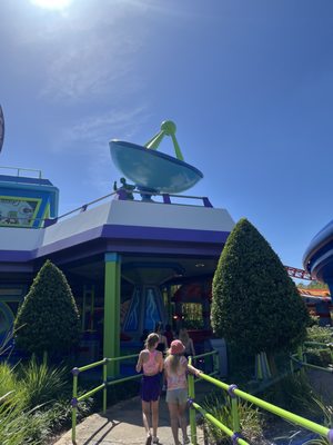 Alien Swirling Saucers by null