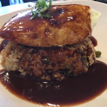 Moena Café - Short Rib Loco Moco. - Cafes Near Me - Honolulu, Hawaii