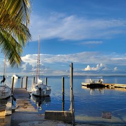 Key Lime Sailing Club and Cottages