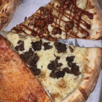 Cuts & Slices - Oxtail and bbq chicken slice - Pizza Near Me - Brooklyn, New York Cuts & Slices - Oxtail and bbq chicken slice - Pizza Near Me - Brooklyn, New York