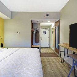DoubleTree by Hilton Hotel Portland, ME - Guest room amenity