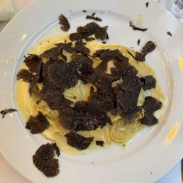 Truffle Pasta in Cheese Wheel Truffle Pasta in Cheese Wheel
