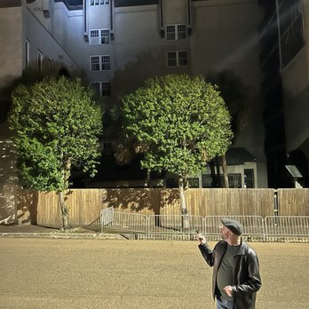 Natchez Ghost Tour - Hotel Eola - Walking Tours Near Me