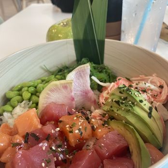 Element Melbourne Oceanfront - Dragon poke bowl - Hotels Near Me - Melbourne, Florida Element Melbourne Oceanfront - Dragon poke bowl - Hotels Near Me - Melbourne, Florida