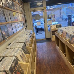1709 Records - View of the shop